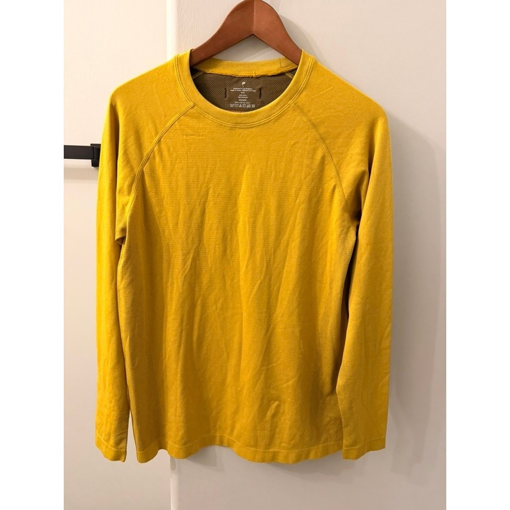 Fabletics Long Sleeve Training Top Mens S Mustard Yellow Raglan Activewear Shirt